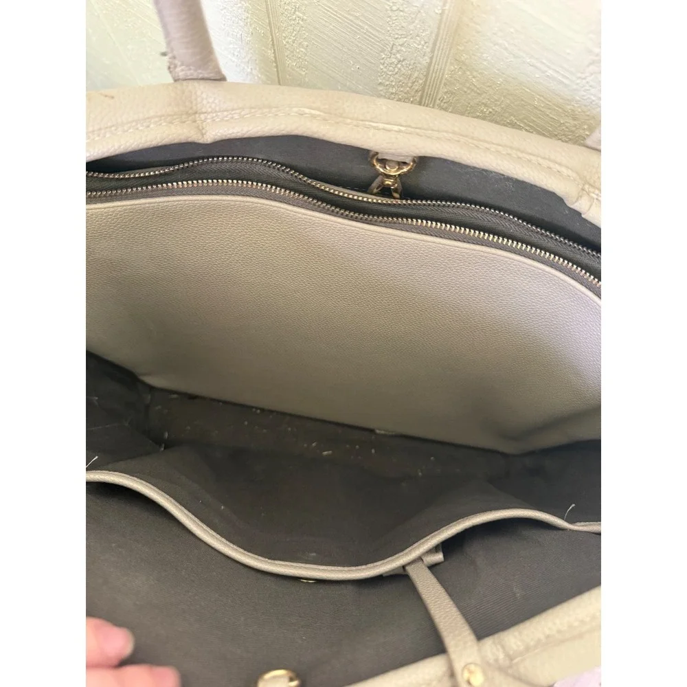 Platinum Taupe Grey Pebbled Faux Leather Large Multi Compartment Tote Bag - Picture 4 of 6